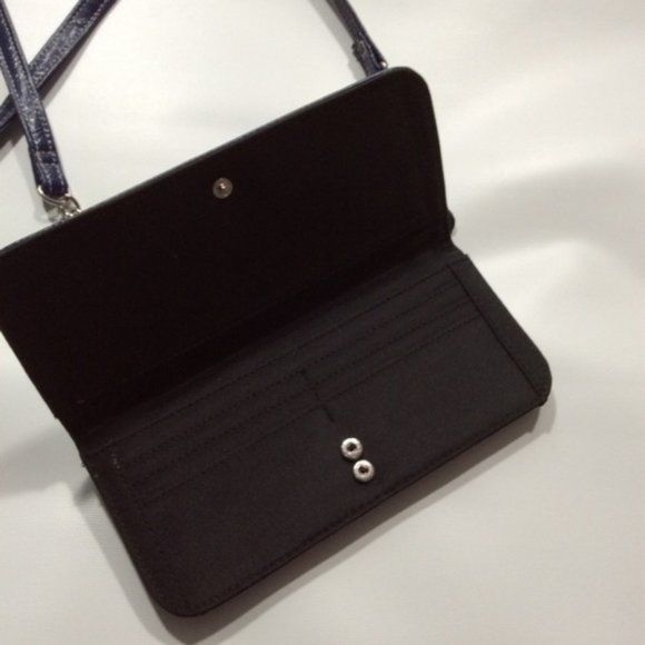 Wallet On Chain | WOC Blue Silver Hardware - Picture 3 of 7